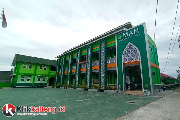 Men sikimni kiritdim